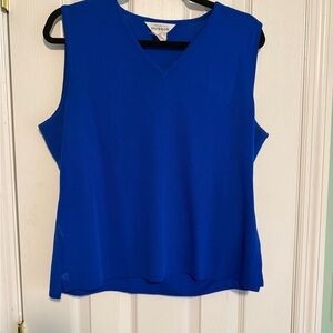 Misook Women's Vibrant Blue Sleeveless Tank Top